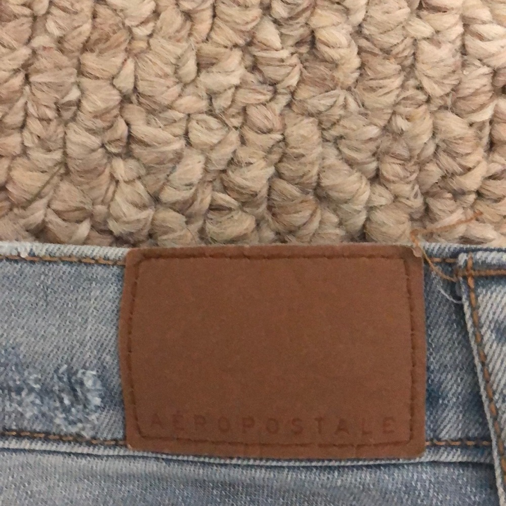 Aeropostale Ripped Jeans - Picture 7 of 7